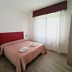 Penzion Affitta Elena Colà