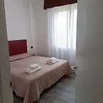 Affitta Elena Penzion Colà