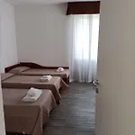 Affitta Elena Penzion Colà