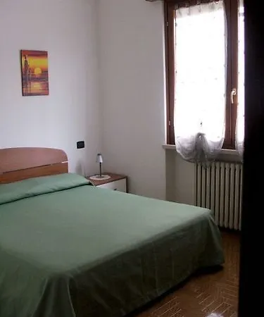 Affitta Elena 3* Cola (Verona)